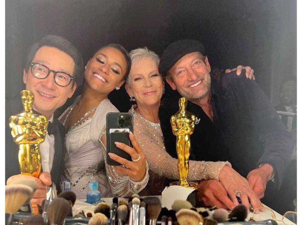 Jamie Lee Curtis dan kawan-kawan (instagram.com/jamieleecurtis)
