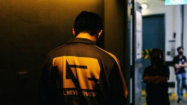 Entity Pulangkan RNG dari TI11 Usai Melewati Pertandingan Terlama di Playoff TI!