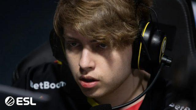 Waduh, Nightfall Ketahuan Smurfing di Beberapa Akun Dota 2!