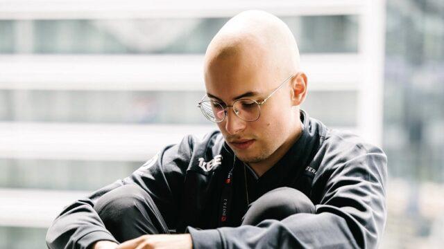 OG Putuskan untuk Memarkir Pemain Carry Mereka, Yuragi