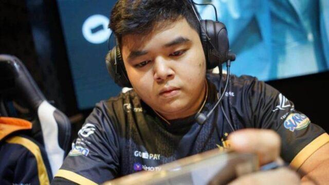 R7 Kemungkinan akan Kembali Main Mobile Legends Secara Kompetitif!