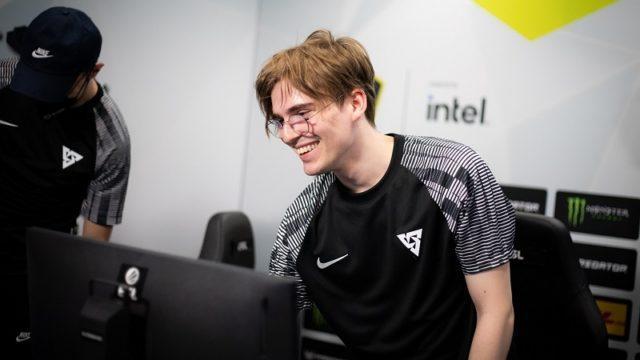 Tundra Esports Sabet Titel Juara Tour 3 DPC WEU 2021-2022