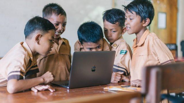 Jangan Diabaikan! Edukasi Formal Juga Penting untuk Atlet Esports