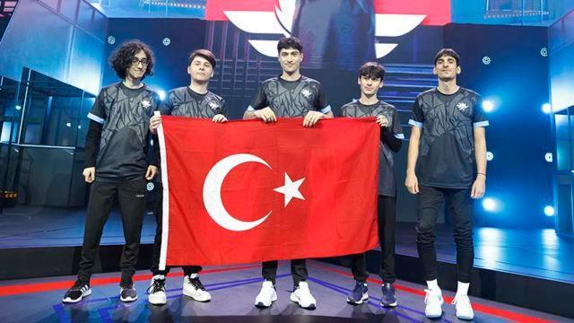 Kalahkan EVO 2-0, Fire Flux Impunity Lolos ke Knockout Stage MSC 2023 