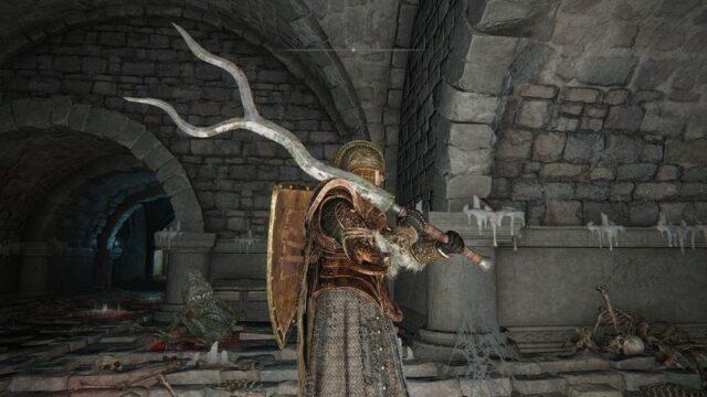 Cara Menemukan dan Mendapatkan Forked Greatsword di Elden Ring