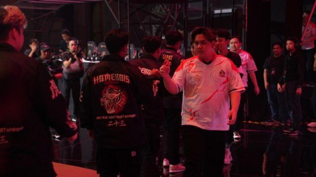 Kalah Lagi Dari HomeBois, Coach Pabz Ungkap Kendala Dari Geek Fam