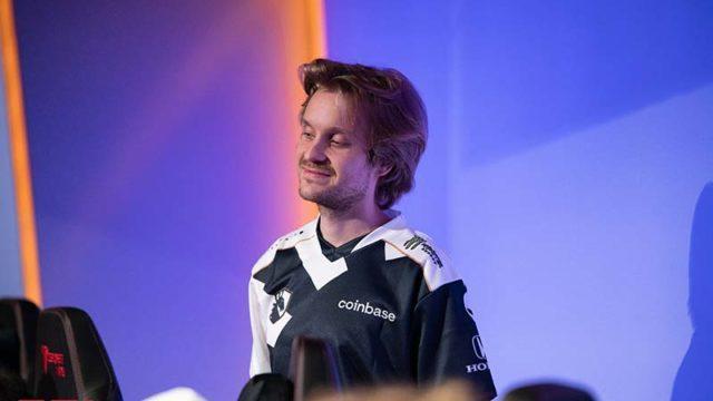 Profil dan Biodata JerAx, dari Pro Player hingga Jadi Coach Team Liquid Dota 2