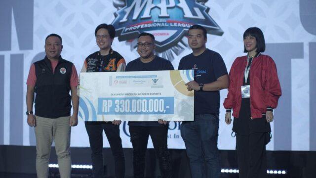 Moonton Cares dan Hope Cup Serahkan Donasi Gold Rp 330 Juta