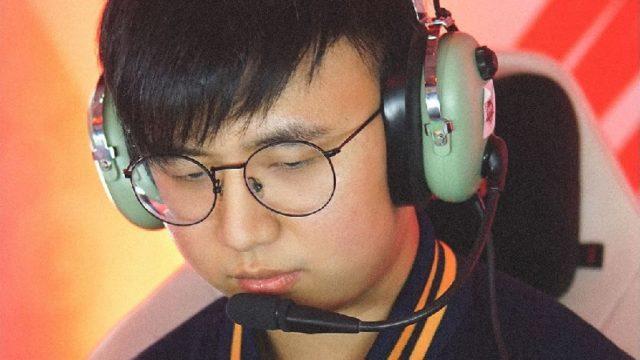 Ditanya Penyebab Pecah Win Streak saat Kalah dari RRQ, ONIC CW Beri Jawaban Begini