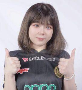 instagram.com/btr_fumi
