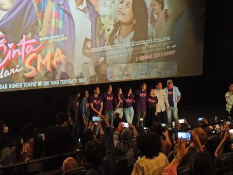 Prilly Latuconsina Merasa Seperti Mimpi Bisa Perankan Ratna di Film Gita Cinta dari SMA (2023)