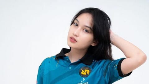 Biodata dan Profil RRQ Dyffaa, Talent Cantik dari Team RRQ | GGWP