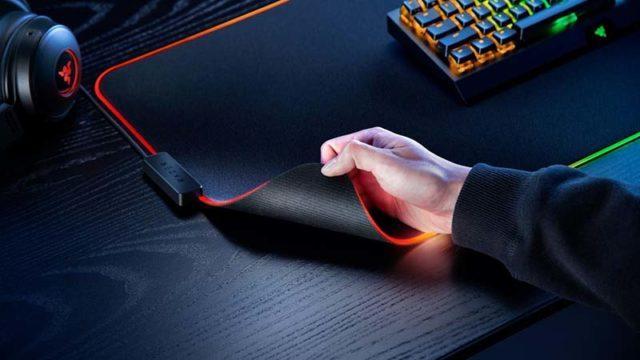 Razer Strider Chroma dan Goliathus Chroma 3XL Diluncurkan!