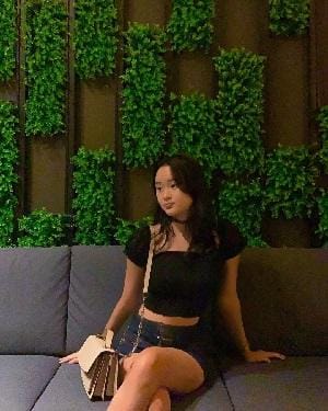 Source: instagram.com/rbl_jessie (Jessie ketika pakai baju biasa)