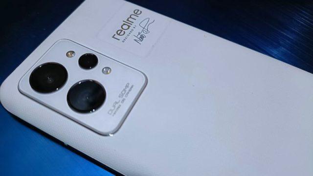 Review realme GT 2 Pro: realme Serius Bikin Flagship, Semua Rata Kanan
