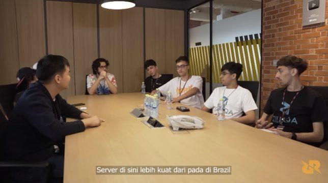 Reaksi RRQ Akira Main di Server MLBB SEA: Lebih Kuat daripada Brazil, Sulit!