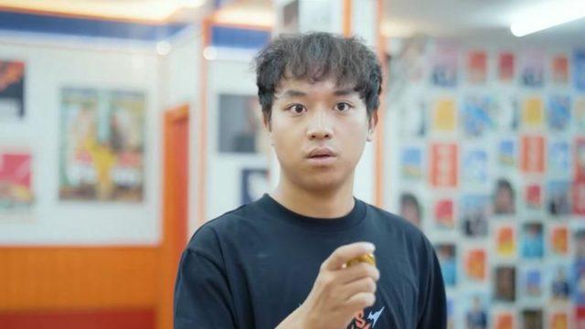 Eksklusif: Sifat RRQ Naomi Menurut Rekan Timnya, Orangnya Kocak!