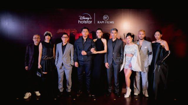 Rayakan Perilisannya di Disney+ Hotstar, Pemeran dan Filmmaker Teluh Darah Hadiri Gala Premiere di Jakarta