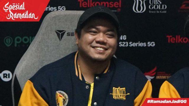 Coach Yeb Ungkap Pengalaman Ramadan Pertamanya Bareng ONIC Esports