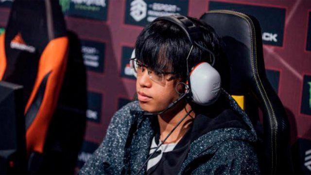 Nama Hilang dari Roster, AhJit Dikabarkan Keluar dari EHOME