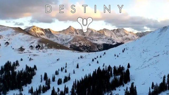 Gokil! Orang ini Bermain Game Destiny 2 di Layar Setinggi 54 Meter