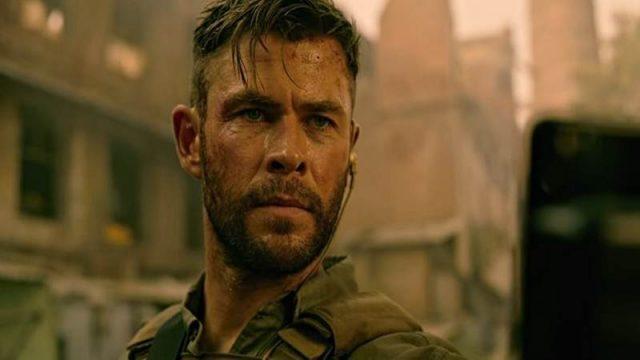 5 Film Terbaik Chris Hemsworth yang Wajib Banget Kalian Tonton