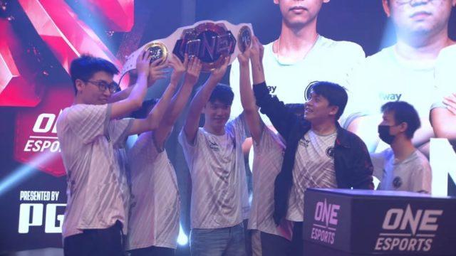 Benamkan EG, Invictus Gaming Bawa Pulang Sabuk Juara ONE Esports Singapore Major!
