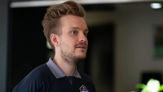 Legenda Dota, JerAx Mengumumkan Kalau Ia Akan Kembali ke Dota 2!