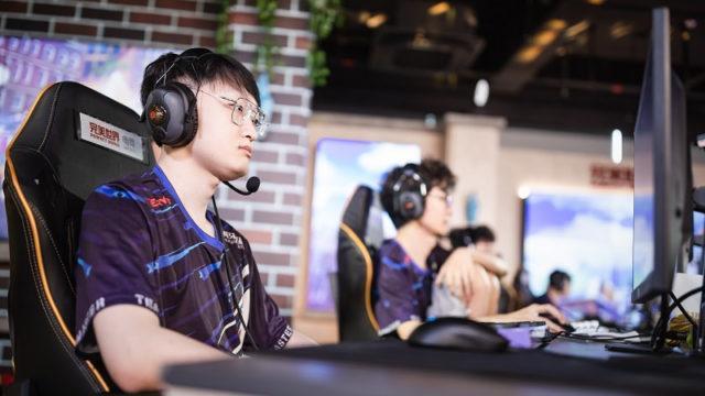 Team Aster Pastikan Satu Tempat di Playoff WePlay AniMajor!