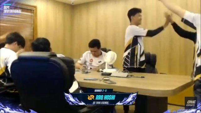 RRQ Hoshi Singkirkan Evos Legends di MPLI 2021