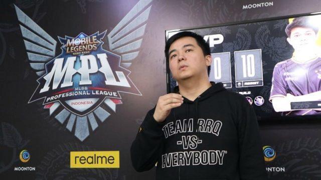Hasil Kurang Memuaskan di M3, Andrian Pauline Bakal Evaluasi Skuad RRQ Hoshi