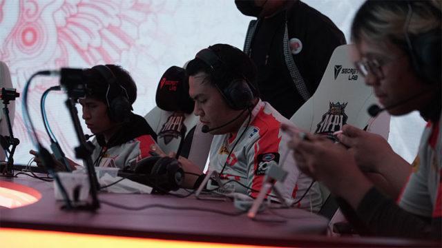 Coach Aura Fire Reza Pahlevi Bahas Debut Timnya di Playoff MPL ID S8