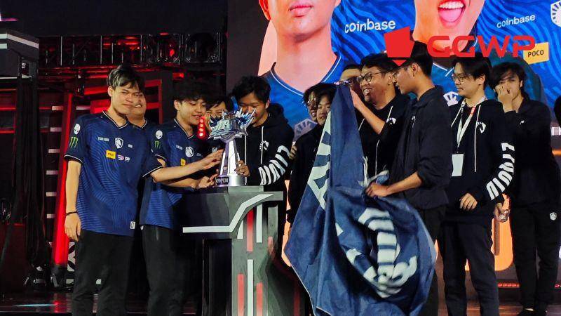 Juara MPL Season 14 (Dok. GGWP)