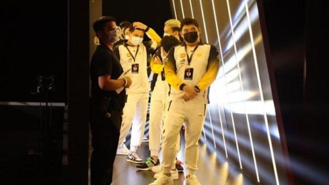 RRQ Hoshi Harus Menang Jika Ingin Melaju ke Final M3 World Championship