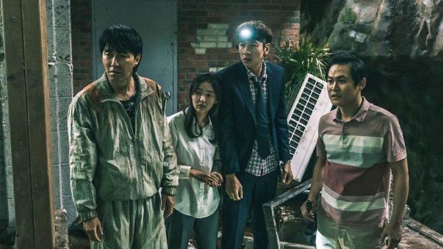 Sinopsis Sinkhole, Film Komedi di Tengah Bencana yang Dibintang Kwang Soo