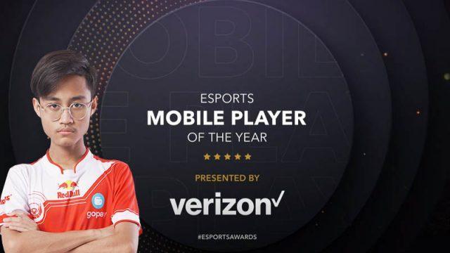Indopride! Zuxxy Dinobatkan Sebagai Esports Mobile Player of The Year di The Esports Award 2020