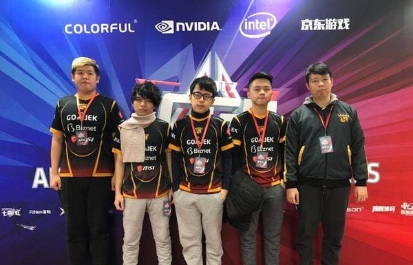 Mantap! Tampil di China, RRQ Rebut Runner-up Colorful Gaming Union 2017!