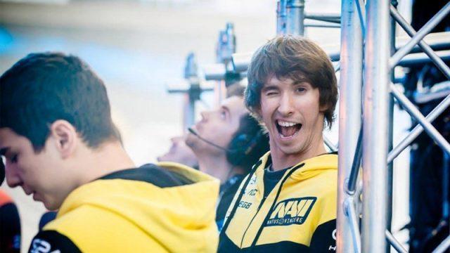 Mau Jadi Pro Player Esports? Yuk Ketahui Duka dan Perjuangannya!
