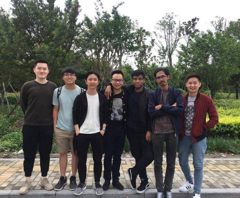 crazyguy saat bersama Recca Esports