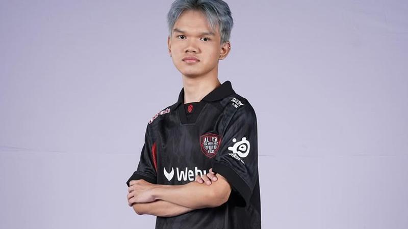 AE Rinee.jpg