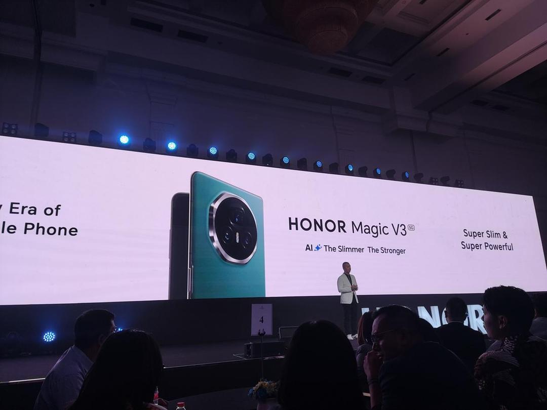 Honor Magic V3