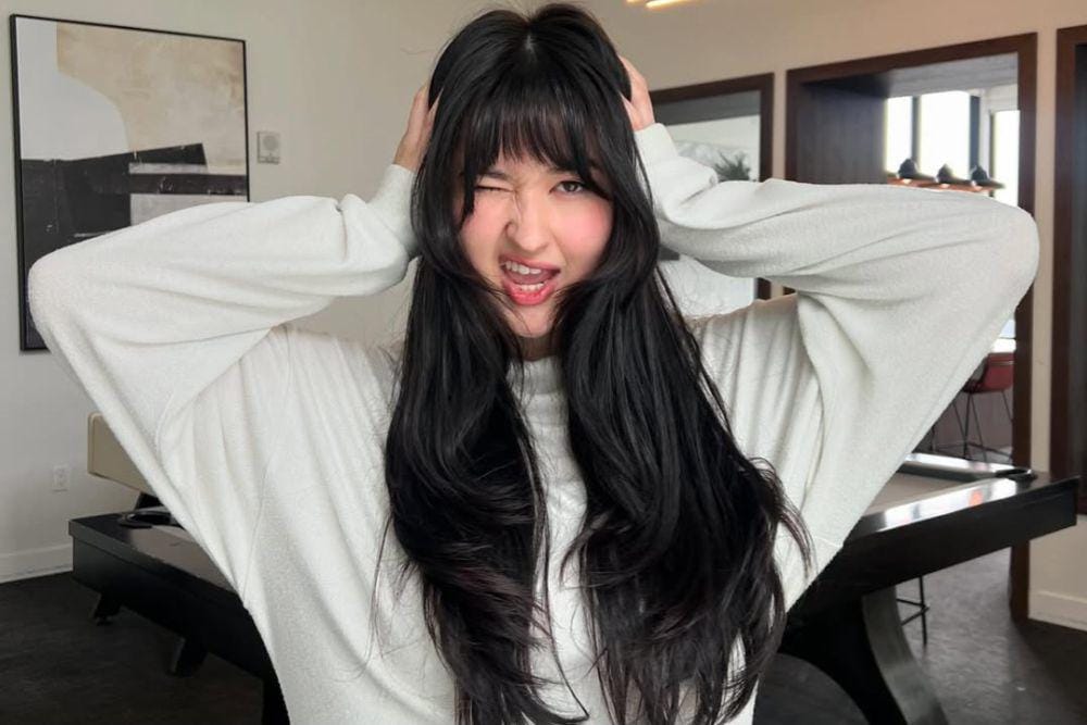 Stephanie Poetri (instagram.com/stephaniepoetri)