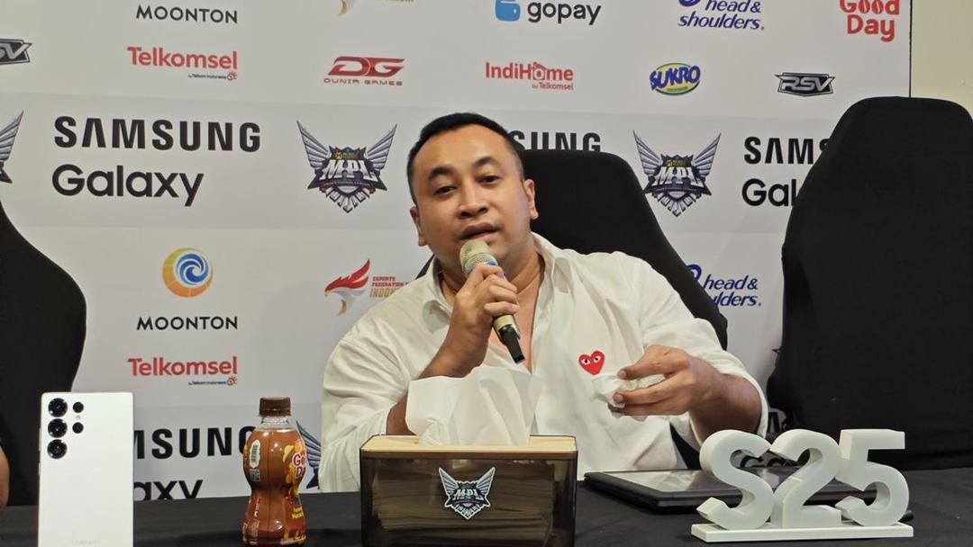 azwin nugraha mengundurkan diri 1.jpg