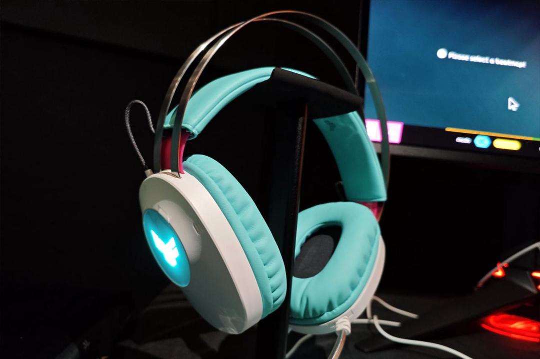 Peripheral-Kolaborasi-ASUS-TUF-x-Hatsune-Miku-1.jpg