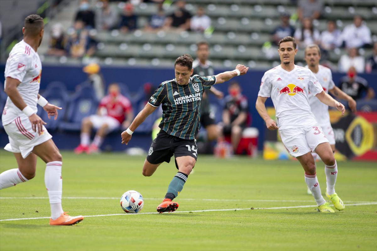ea-fc-mobile-mls-2.jpg