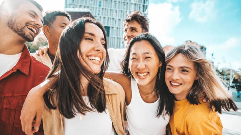 Apa Itu Fomo? Bahasa Gen Z yang Sedang Ngetren