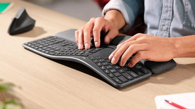 Logitech ERGO K860 (pcworld.com)