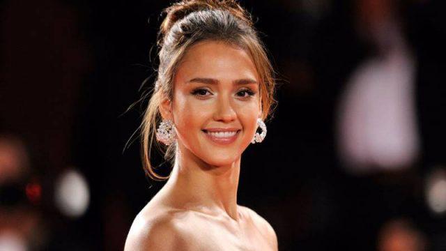 10 Potret Cantik Jessica Alba, Aktris Tersukses di Film Hollywood