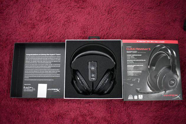 Box-nya saja elegan abis!