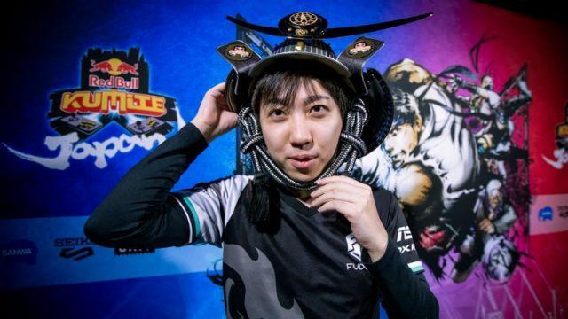 Back to Back! Fujimura Juarai Street Fighter V Red Bull Kumite 2019!